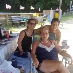 Meet your Posher, Anne